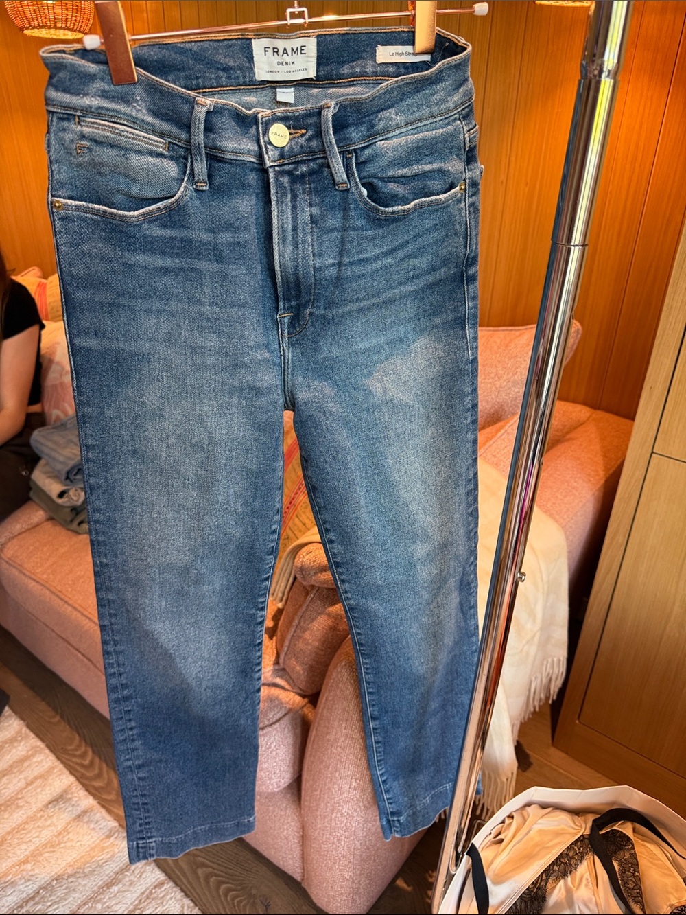 Frame Denim Cropped Straight Jeans in Medium Blue Wash